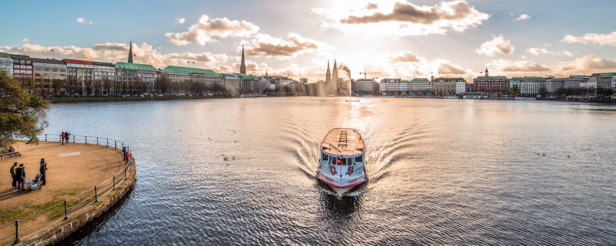 Binnenalster Hamburg Alstertouristik 1250x500